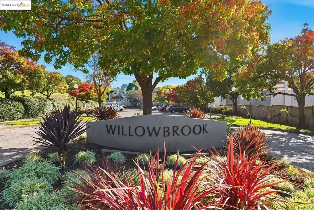 316 Dursey Dr, Pinole, California 94564 home-pic-24